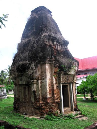 Wat Prang Torng - Korat